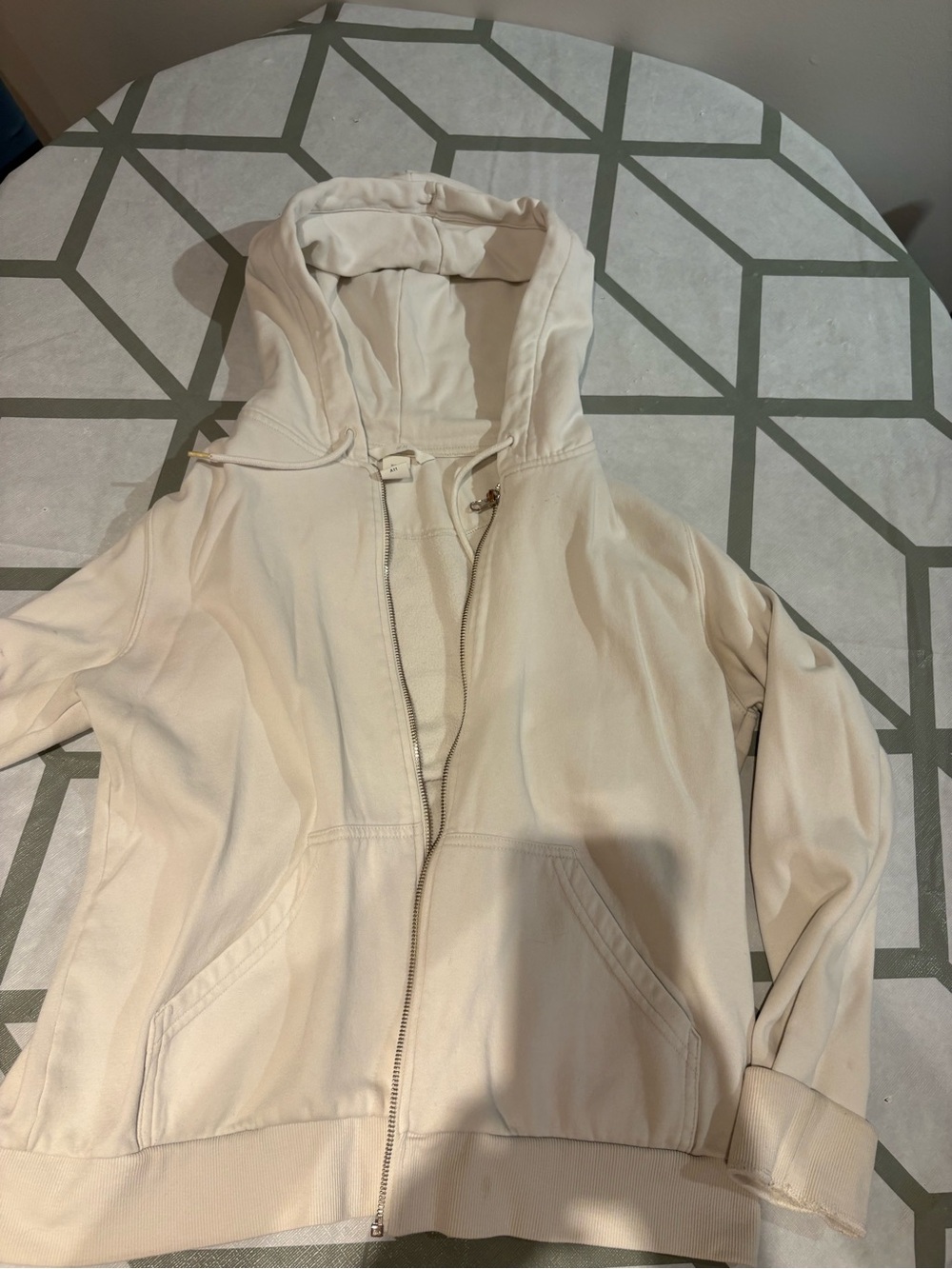 3/15$ H&M Women's Cream Full-Zip Hoodie Jacket